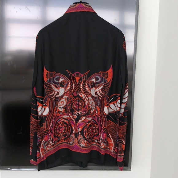 Versace silk blouse NWT size 44 - Picture 2 of 3